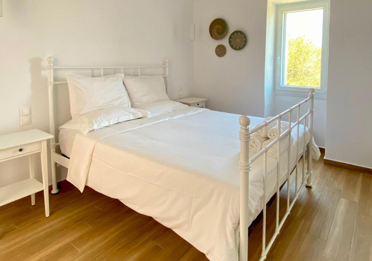 Haroto Suites Трипити Экстерьер фото